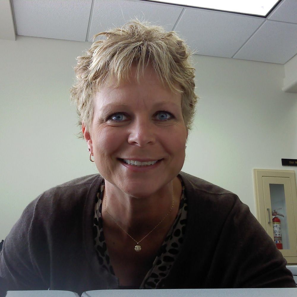 Meet your Posher, Julie